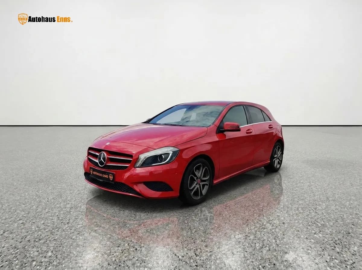 Mercedes-Benz Klima / Tempomat / Einparkhilfe / Sport Sitze / Bluetooth