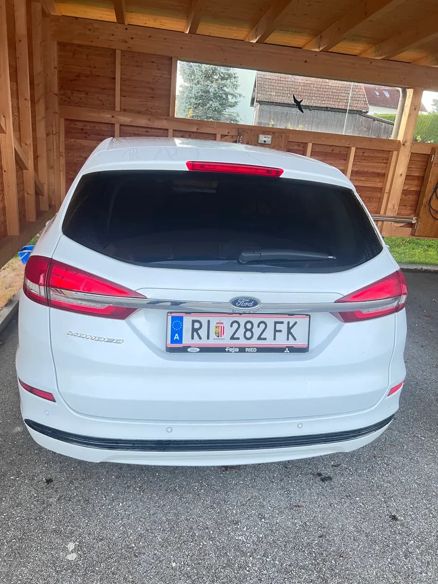 Auto - Bild 1