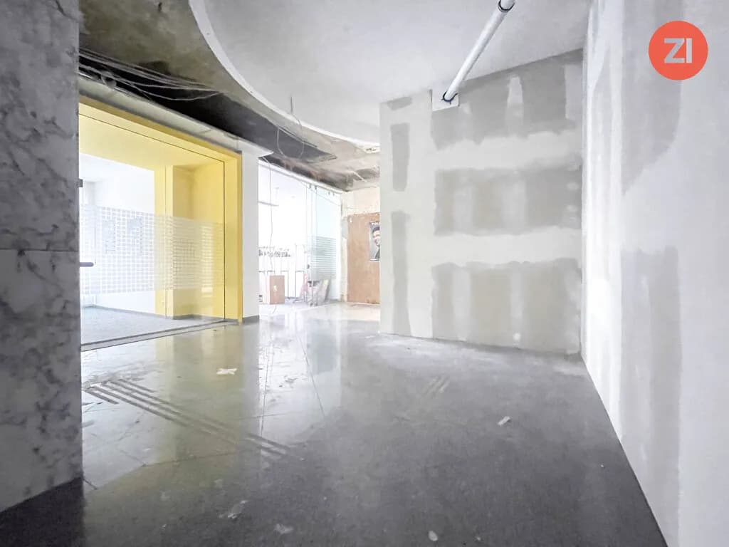 SchĂśne Geschäftsfläche in einem der schĂśnsten, ältesten Häuser Ăsterreichs - Hauptplatz ENNS - Bild 1