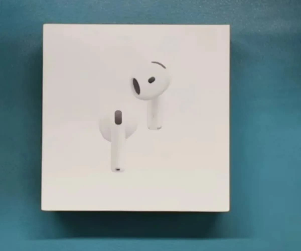 Apple AirPods 4 Kabellose Kopfhörer, Bluetooth Kopfhörer mit aktiver Geräuschunterdrückung, Adaptives Audio, Personalisiertes 3D Audio, Transparenzmodus, USB-C Ladecase, Kabelloses Laden