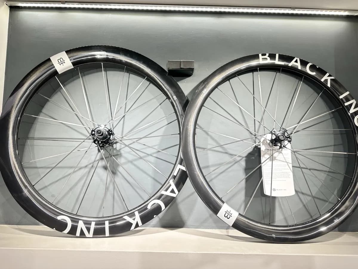 Black Inc 48|58 CL Disc Ruote Laufradsatz Carbon