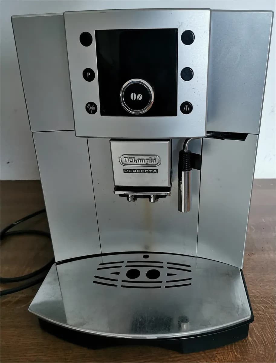 DeLonghi Perfecta  Kaffeevollautomat  Typ ESAM 5400.S
