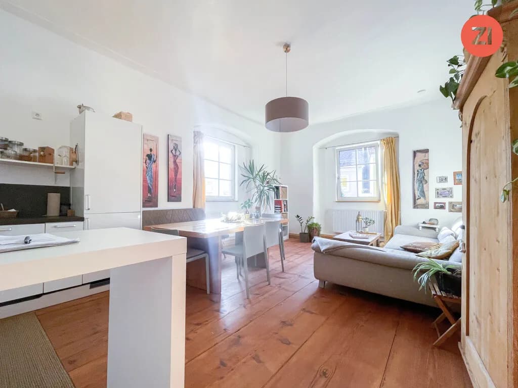 ALTBAUJUWEL 3,5- Zimmer Wohnung im Zentrum von Eferding inkl. Küche