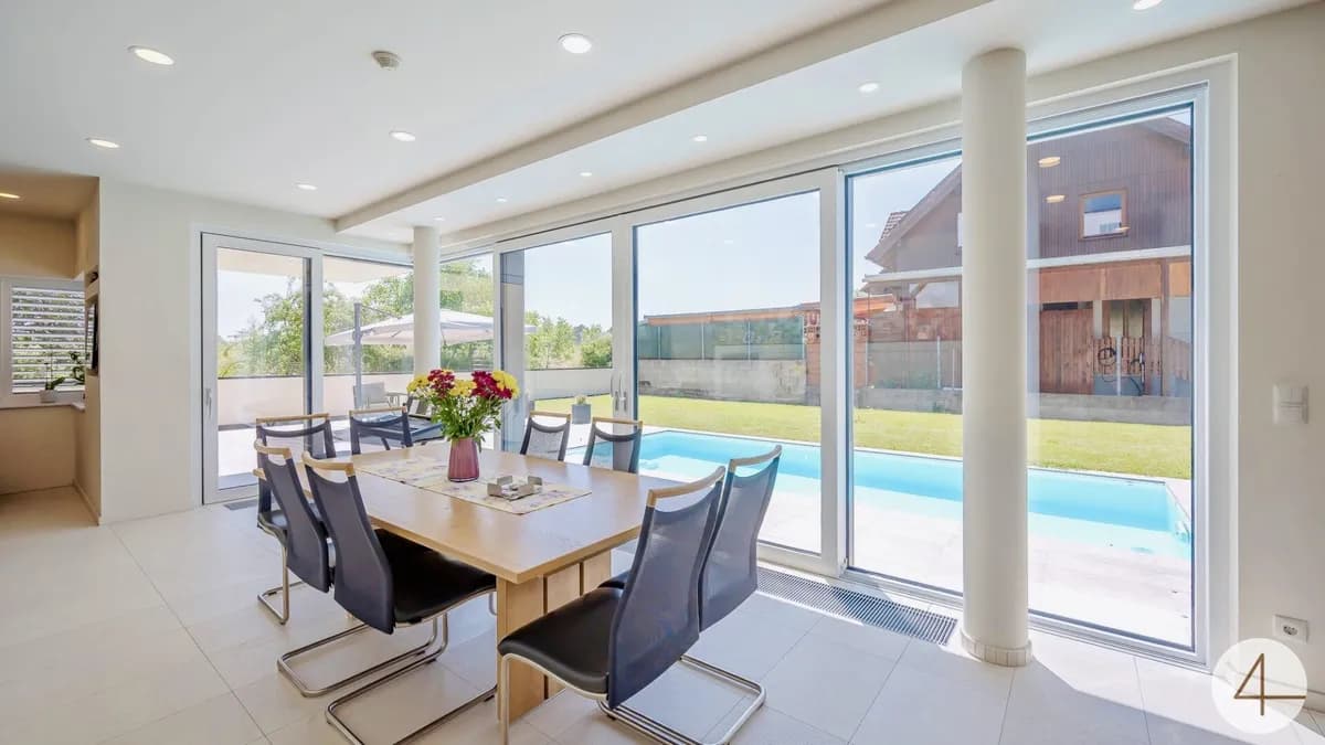 Exklusivität pur! Salzwasserpool, Grünblick - sonnige Ausrichtung - TOP Ausstattung - Garage - Lift!