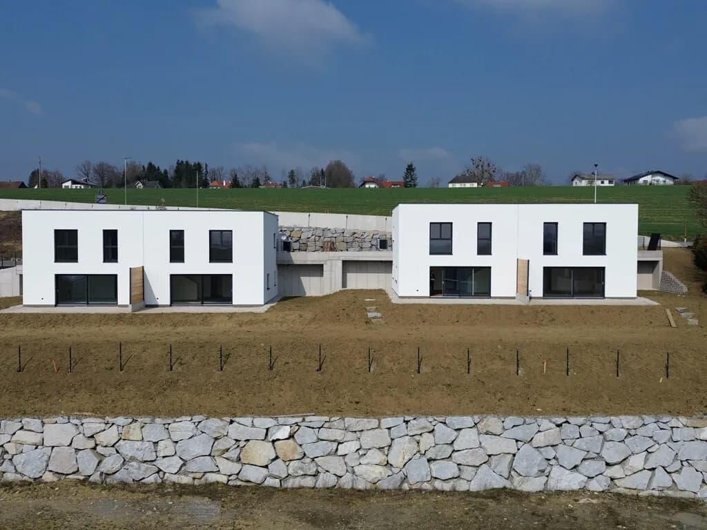 Schlüsselfertig - Neubau-Doppelhaushälfte mit Panorama-Blick – Kremsmünster! - Bild 1