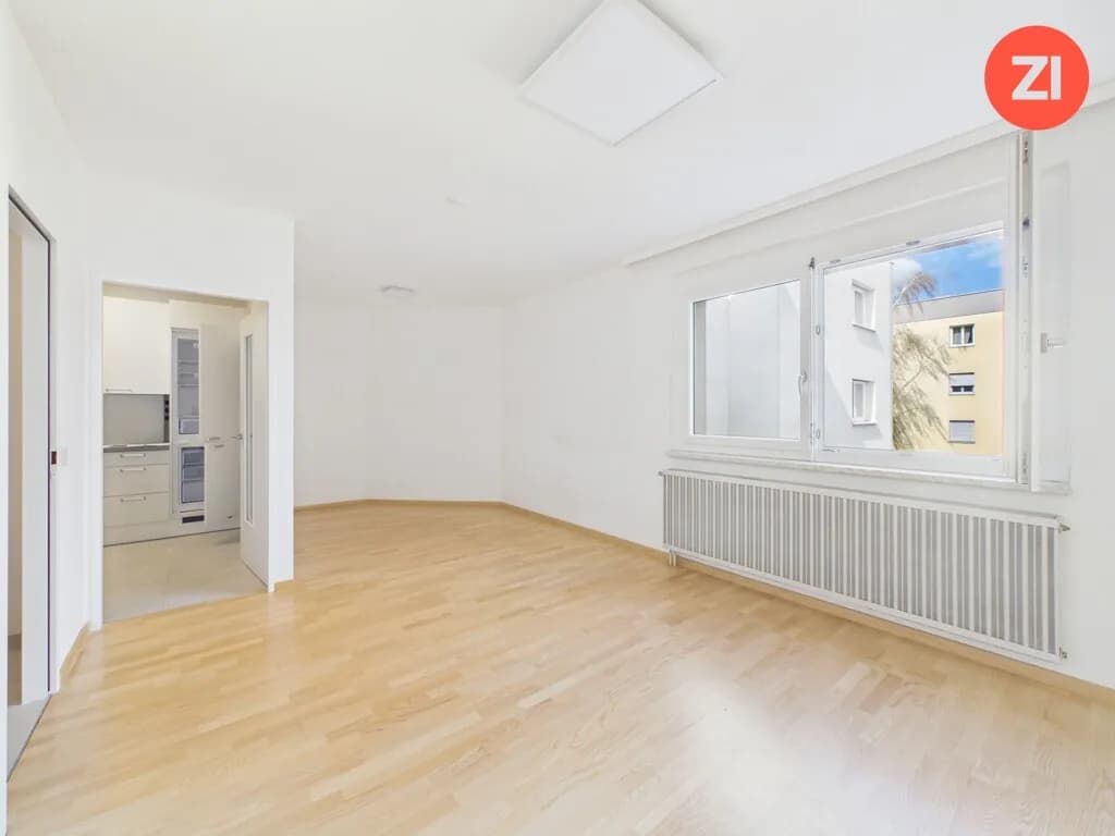 Renovierte 2- Zimmer Wohnung am Froschberg mit Tiefgaragenparkplatz - Bild 1