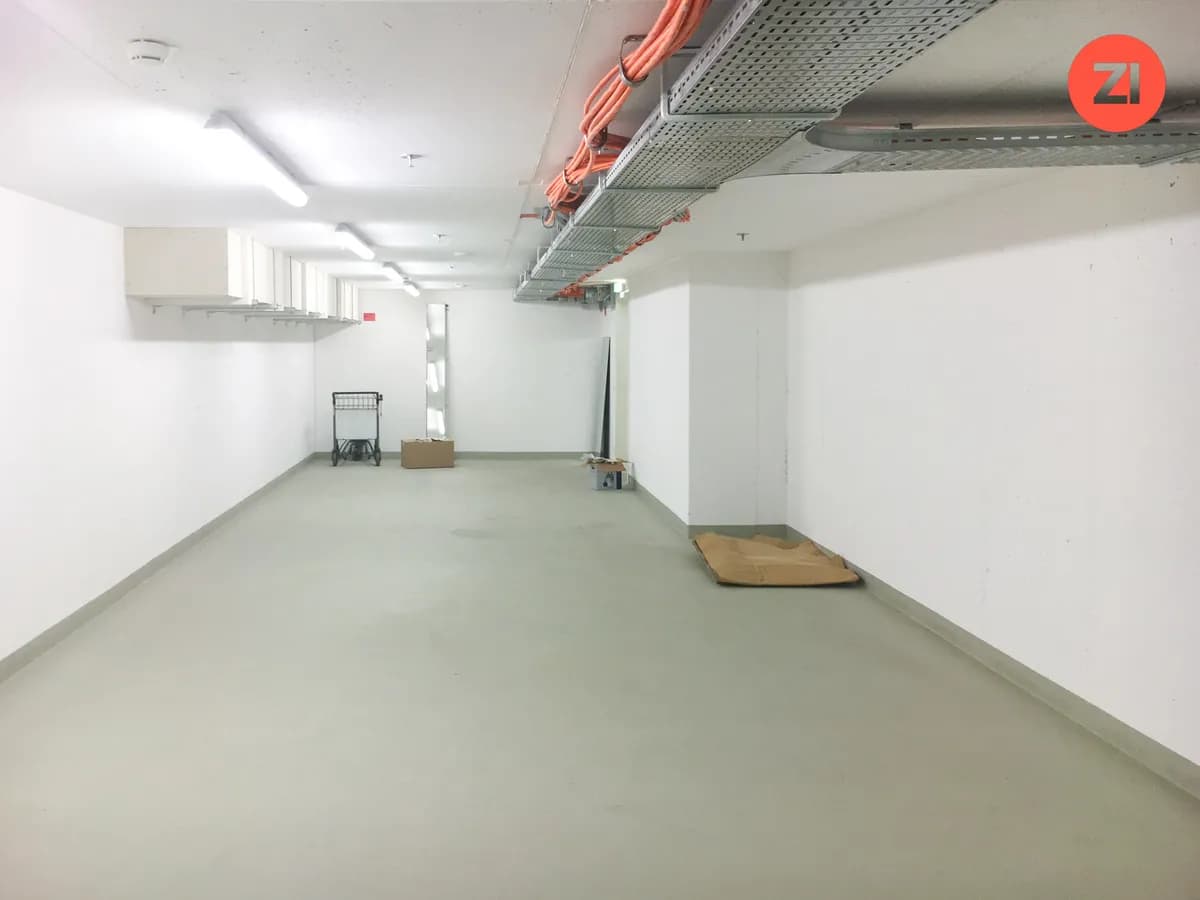 Lagerraum nahe dem Linzer Hauptbahnhof - Bild 1