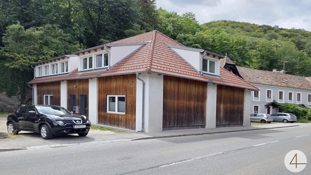 Anlageobjekt / Zinshaus in Krems-Rehberg â Altbau & Neubau, ca. 880 m² Nutzfläche