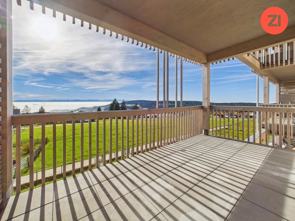 *Ăber der Nebelgrenze* 4-Zimmer Anlegerwohnung mit AuĂenflächen mit Linz Blick