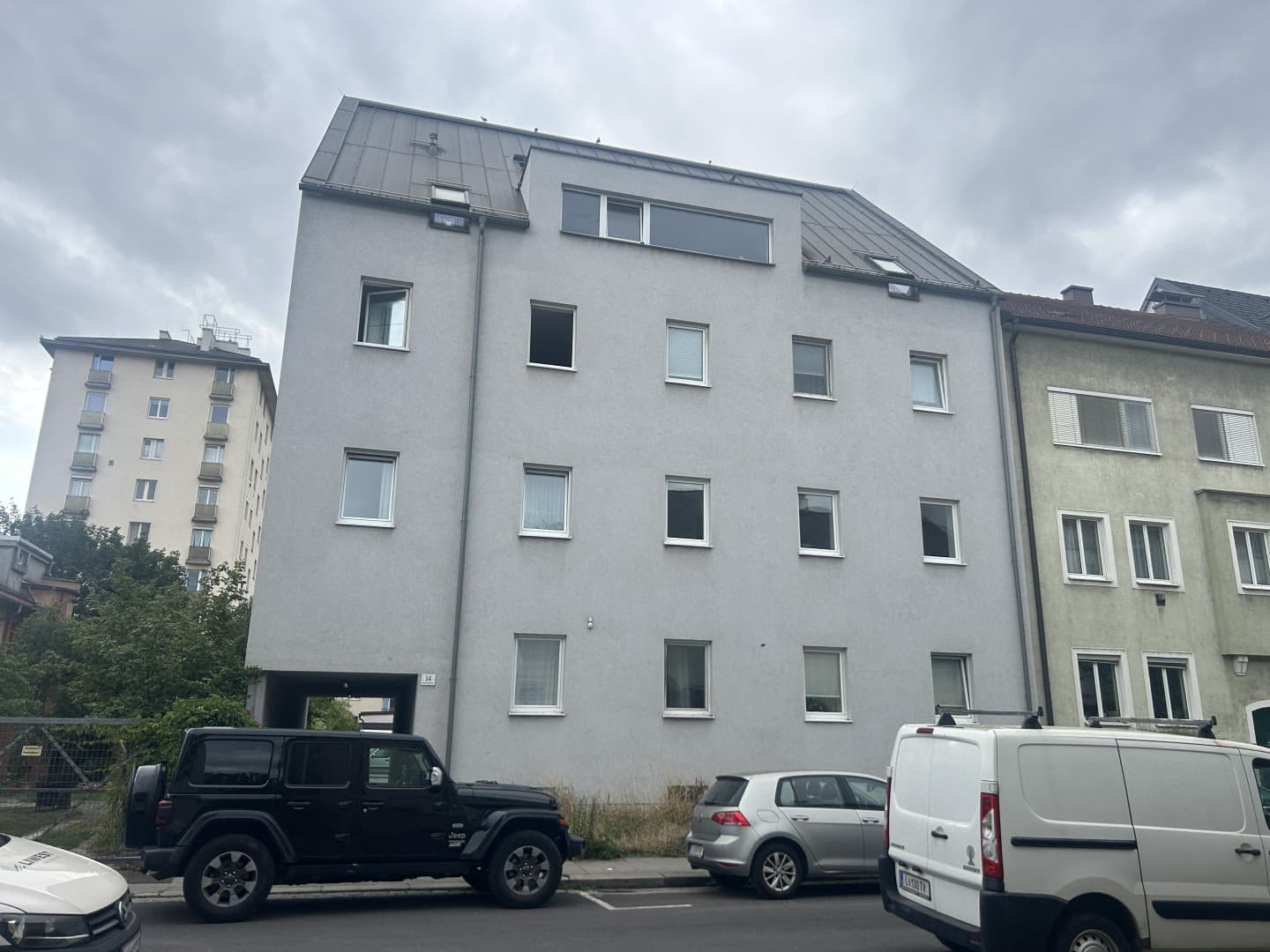 Attraktives Zinshaus mit 11 Wohnungen - vermietet. - Bild 1