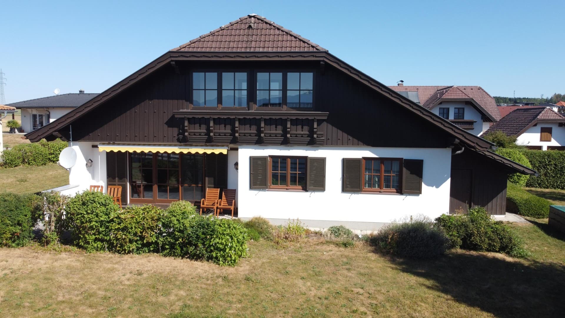 Exclusives Landhaus mit Traunsteinblick-Sonnige Lage am Tor zum Salzkammergut! - Bild 1