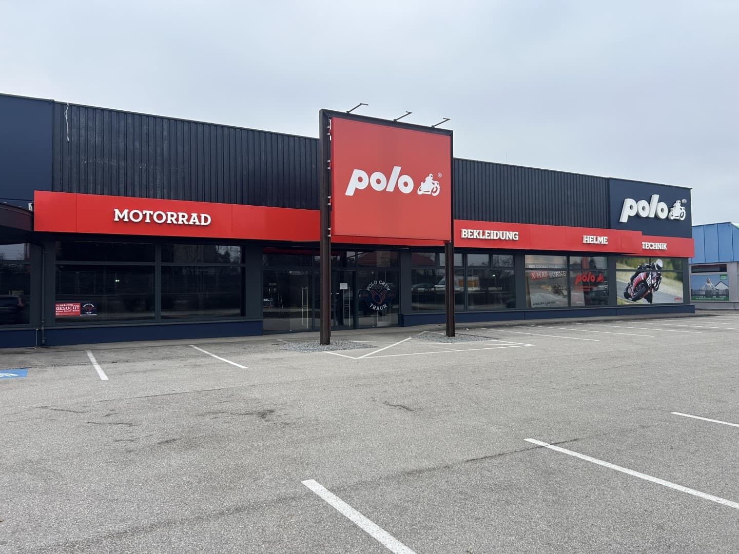 Moderne Gewerbefläche in ausgezeichneter StraĂenlage-JETZT BESICHTIGEN !!!! - direkt an der Salzburgerstrasse -GESCHĂFTSFLĂCHENWIDMUNG - Bild 1