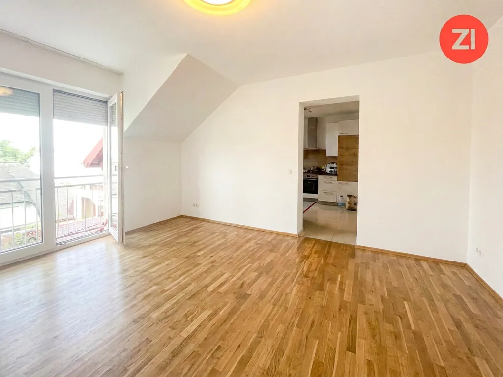 2,5-Zimmer Wohnung im Flötzerweg mit Außenstellplatz ab 01.08.2026 verfügbar ! - Bild 1