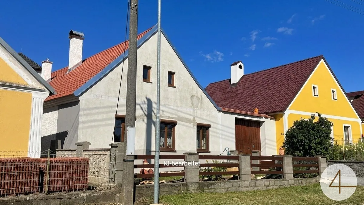 Kleines Haus mit Stadel plus Erweiterungsmöglichkeit - Bild 1