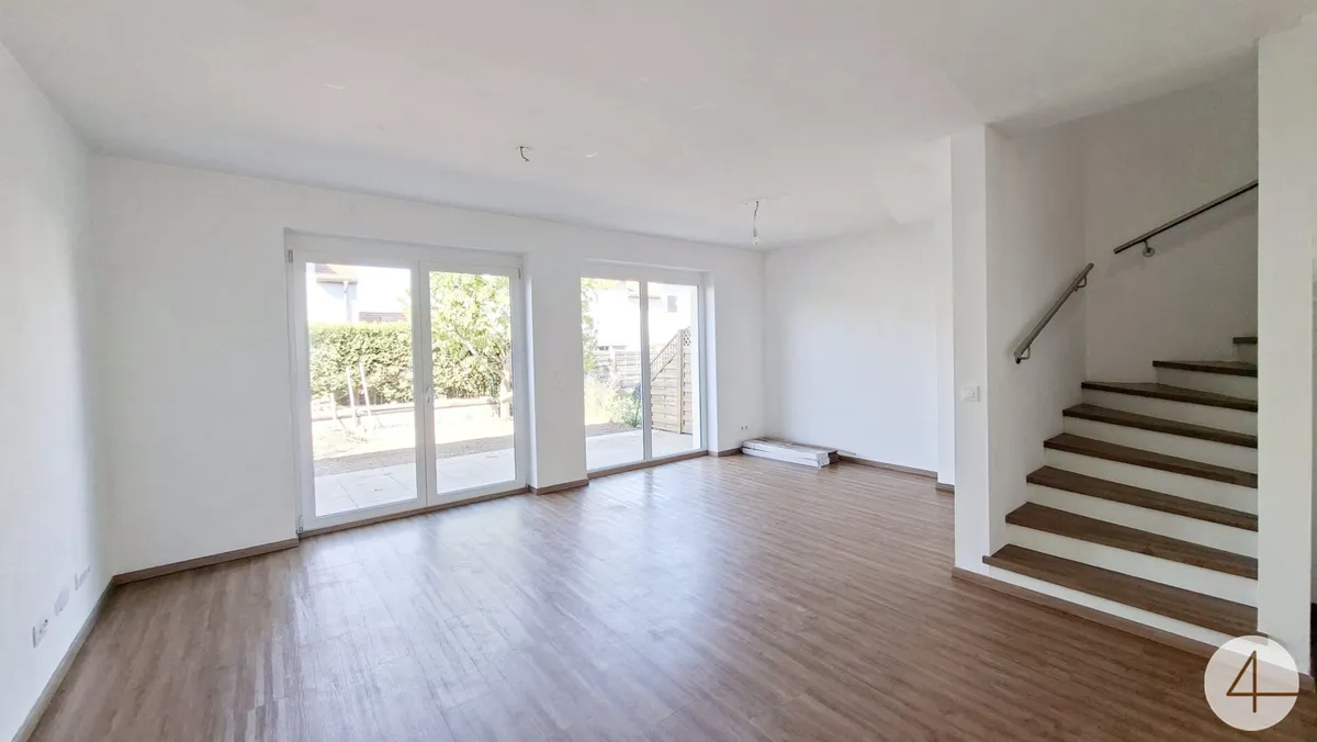 Reihenhaus mit Garten vollunterkellert - Bild 1