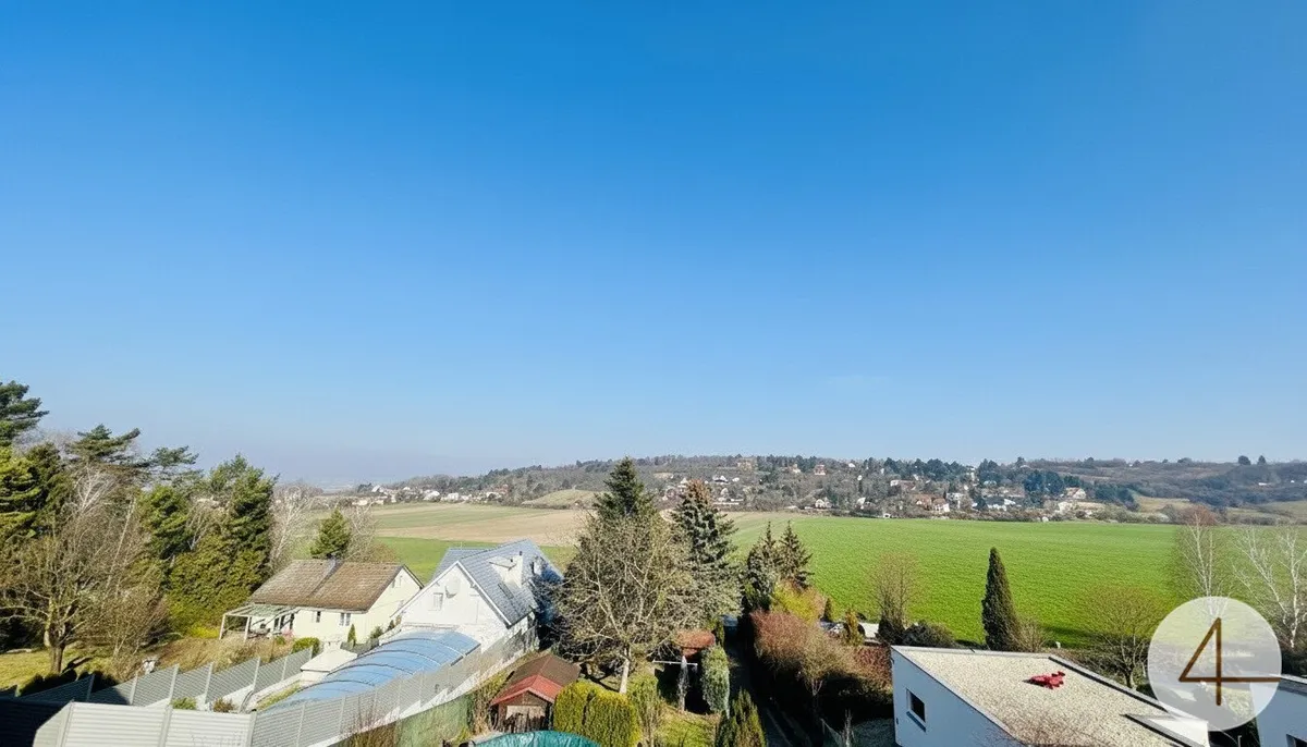 1953m² Grundstücksfläche - Stadtvilla mit parkartigen Garten - direkt am Bisamberg - privat Zugang zum Wald - Grünblick - Ruhelage