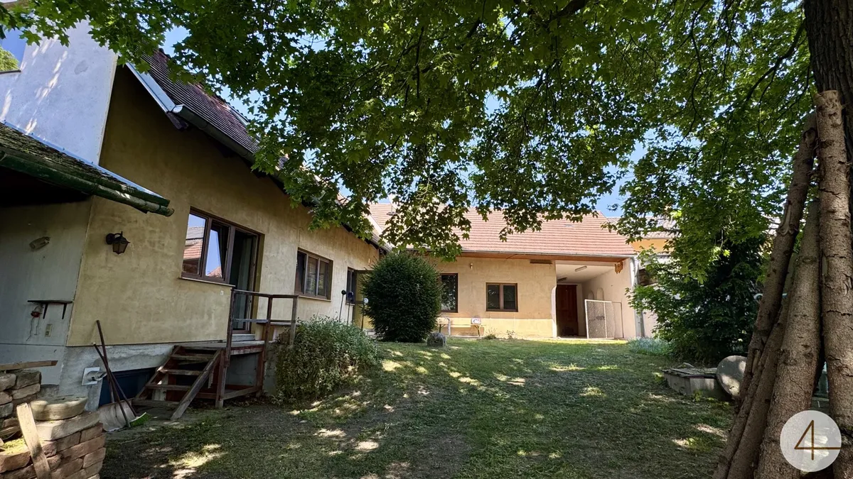 Charmantes Haus mit tollem Altbaumbestand 3.241m² - Bild 1
