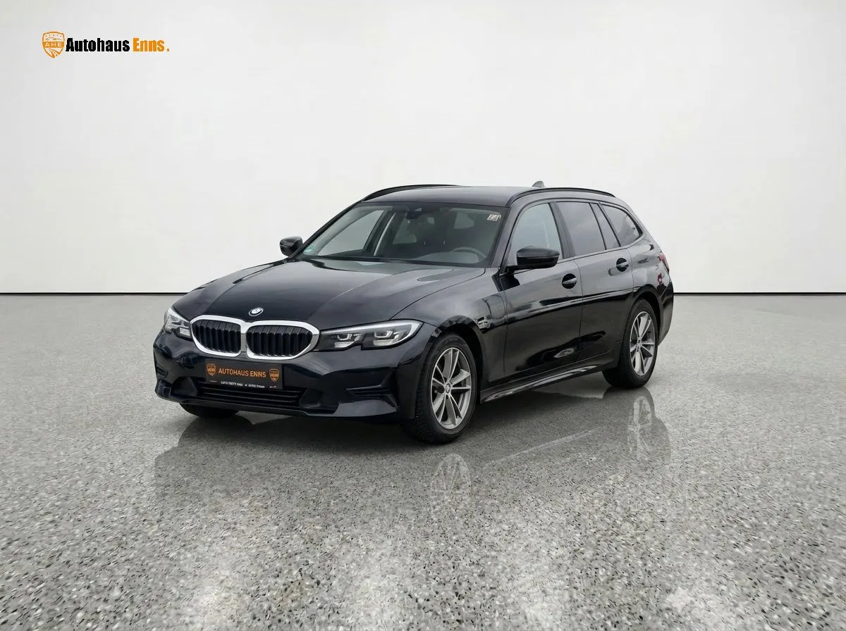 BMW Automatik / Navigation / Klimaautomatik / Sitzheizung / Individual Lenkrad - Bild 1