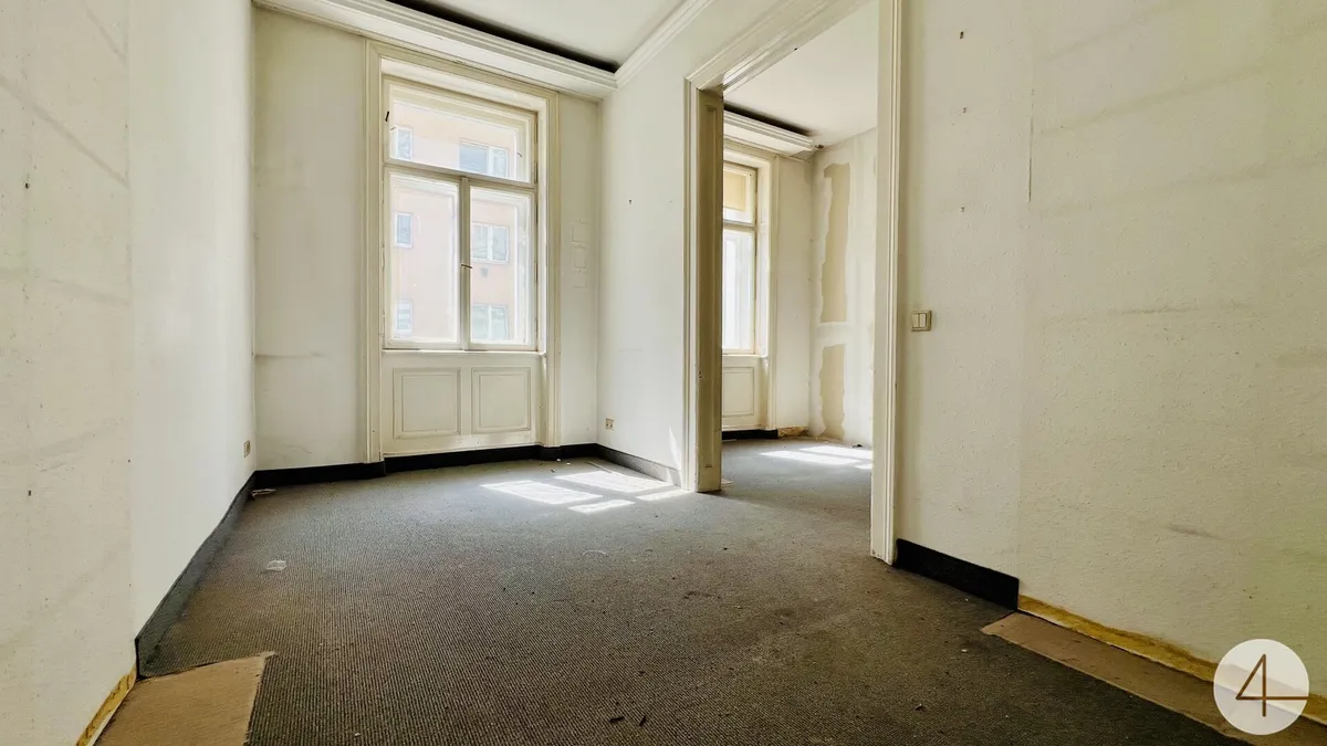 Sanierungsbedürftige 2-Zimmer-Altbauwohnung im Alsergrund - Bild 1