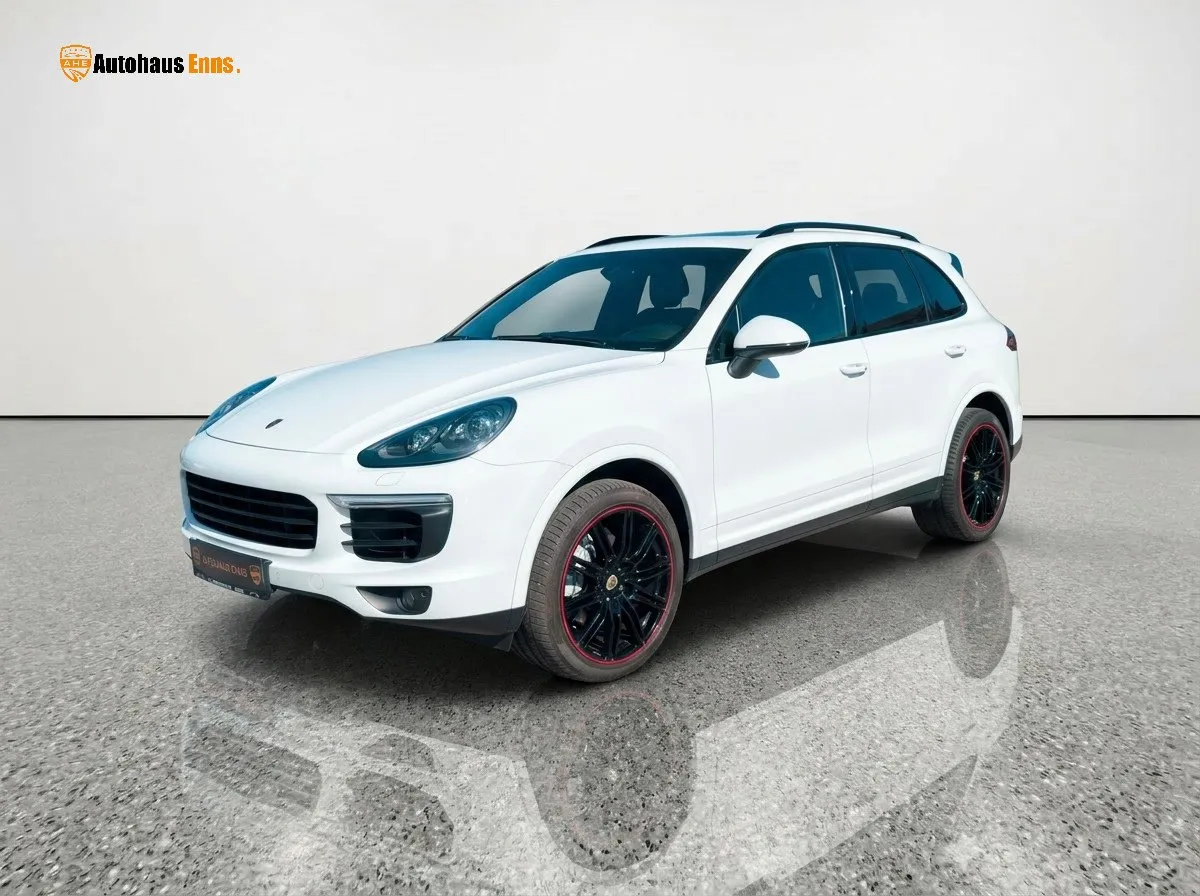 PORSCHE Panorama / Luftfederung / Sport Chrono / Sitzlüftung / 21" Zoll - Bild 1